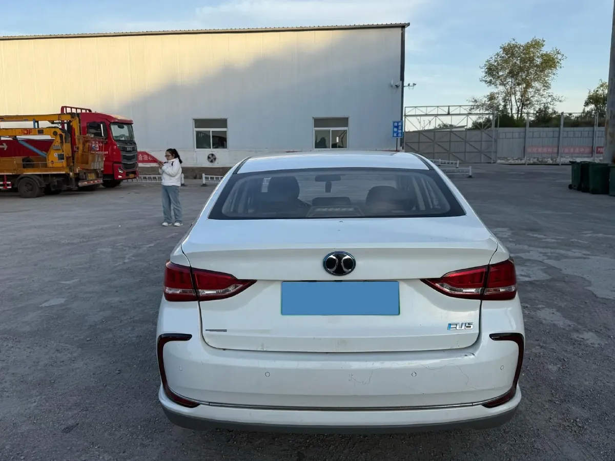 2018 BeiJing Auto EU5 BEV 53.66KWH,autocango,china used car exporter,china ev exporter,chinese used car exporter,chinese used ev exporter