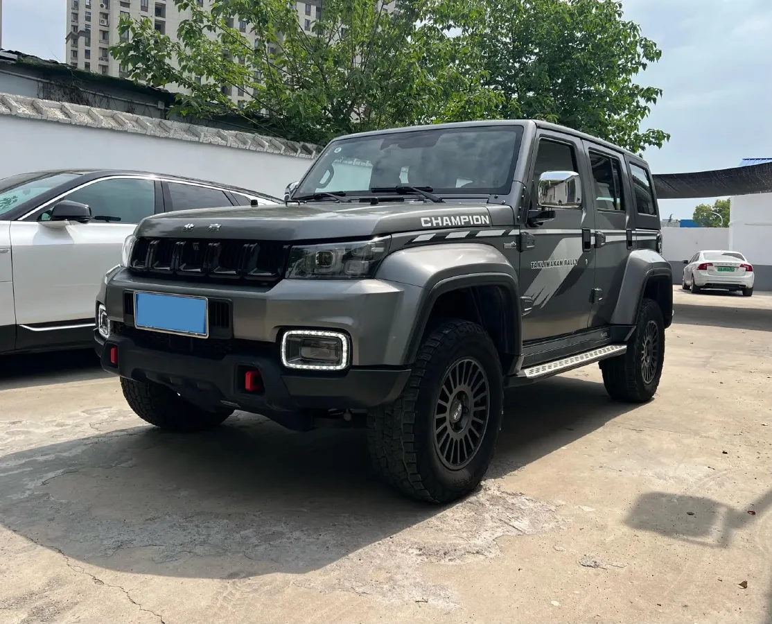 2023 Beijing BJ40 2.0T 224HP L4 8AT,autocango,china used car exporter,china ev exporter,chinese used car exporter,chinese used ev exporter