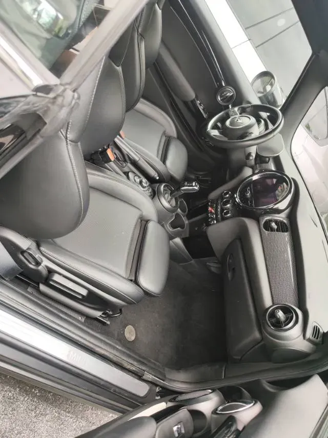 2022 MINI MINI 1.5T 136HP L3 7DCT,autocango,china used car exporter,china ev exporter,chinese used car exporter,chinese used ev exporter