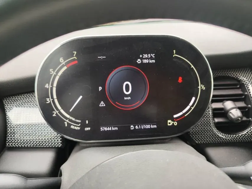 2022 MINI MINI 1.5T 136HP L3 7DCT,autocango,china used car exporter,china ev exporter,chinese used car exporter,chinese used ev exporter