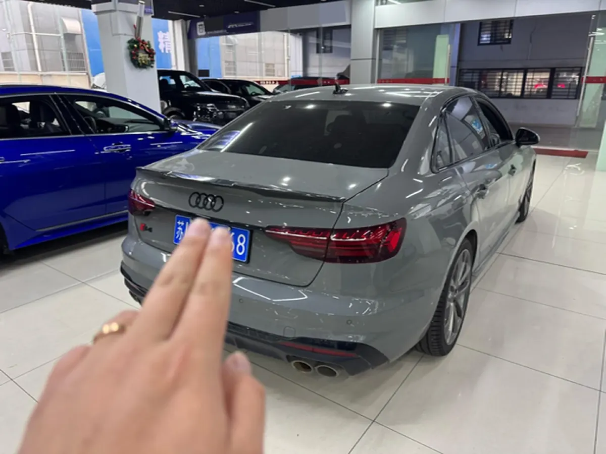 2020 Audi S4 3.0T 354HP V6 8AT,autocango,china used car exporter,china ev exporter,chinese used car exporter,chinese used ev exporter