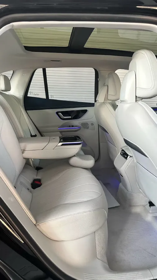 2023 Mercedes-Benz EQE SUV BEV 96.1KWH,autocango,china used car exporter,china ev exporter,chinese used car exporter,chinese used ev exporter