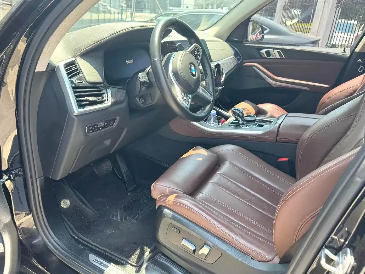 2021 BMW X5 3.0T 340HP L6 8AT,autocango,china used car exporter,china ev exporter,chinese used car exporter,chinese used ev exporter