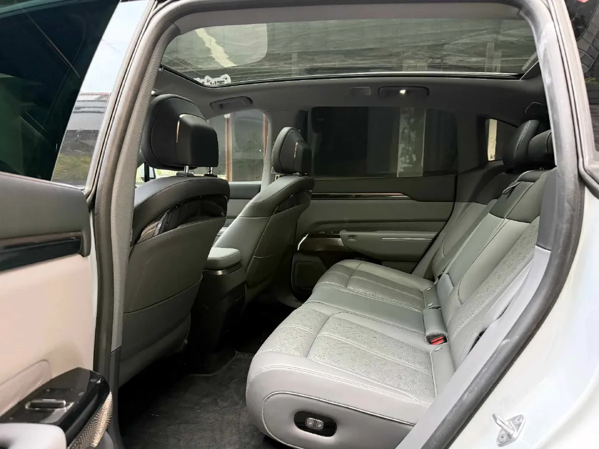 2025 Zeekr 7X BEV 100KWH,autocango,china used car exporter,china ev exporter,chinese used car exporter,chinese used ev exporter