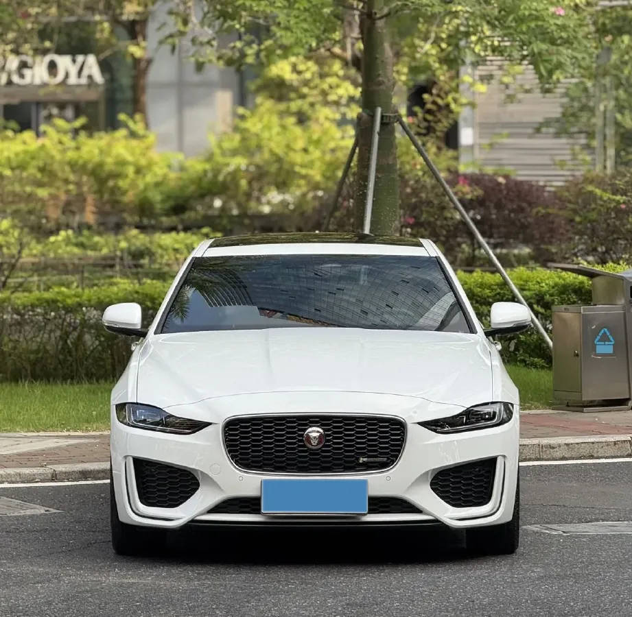 2021 Jaguar XEL 2.0T 250HP L4 8AT,autocango,china used car exporter,china ev exporter,chinese used car exporter,chinese used ev exporter