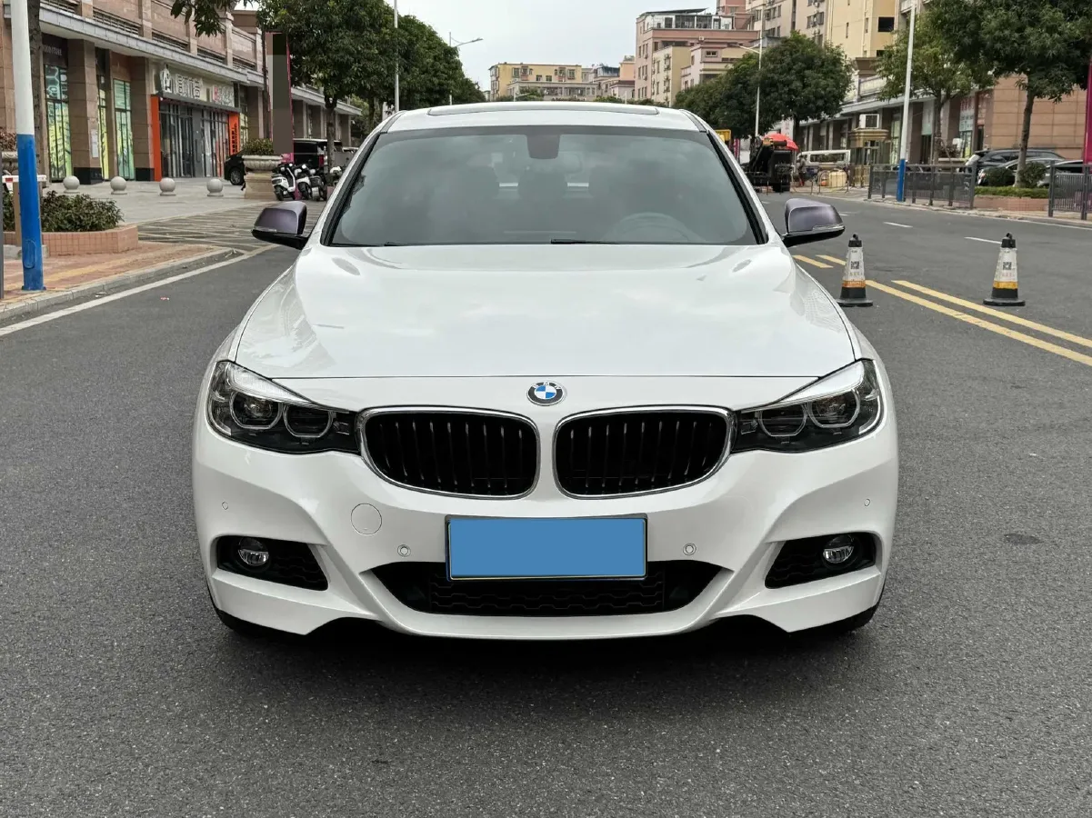 2020 BMW 3 Series GT 2.0T 184HP L4 8AT,autocango,china used car exporter,china ev exporter,chinese used car exporter,chinese used ev exporter