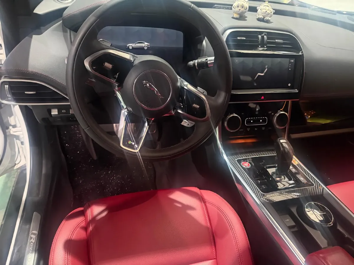 2021 Jaguar XEL 2.0T 250HP L4 8AT,autocango,china used car exporter,china ev exporter,chinese used car exporter,chinese used ev exporter