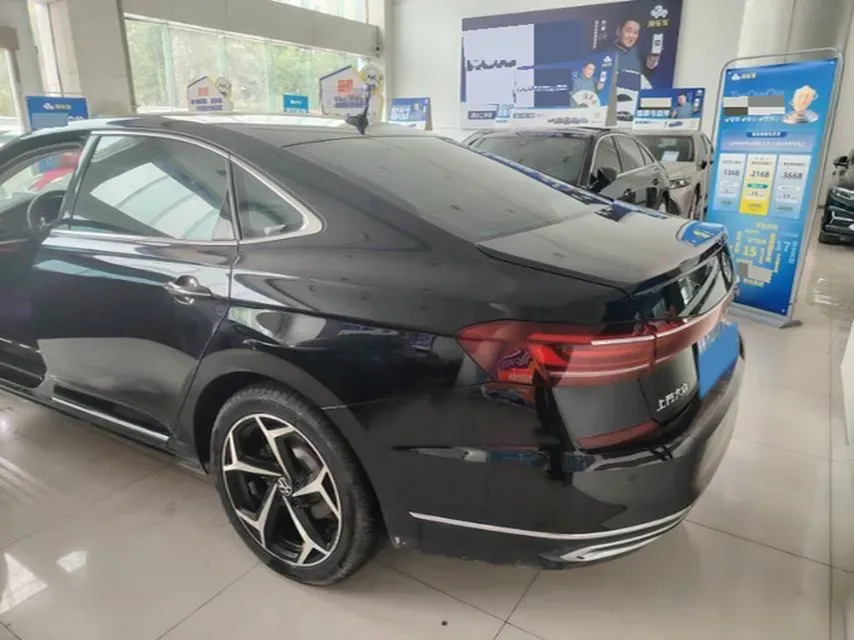 2023 Volkswagen Passat 2.0T 186HP L4 7DCT,autocango,china used car exporter,china ev exporter,chinese used car exporter,chinese used ev exporter