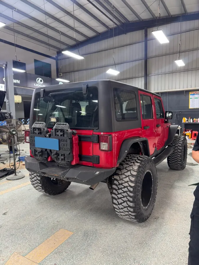 2017 Jeep Wrangler 3.6L 284HP V6 5AT,autocango,china used car exporter,china ev exporter,chinese used car exporter,chinese used ev exporter