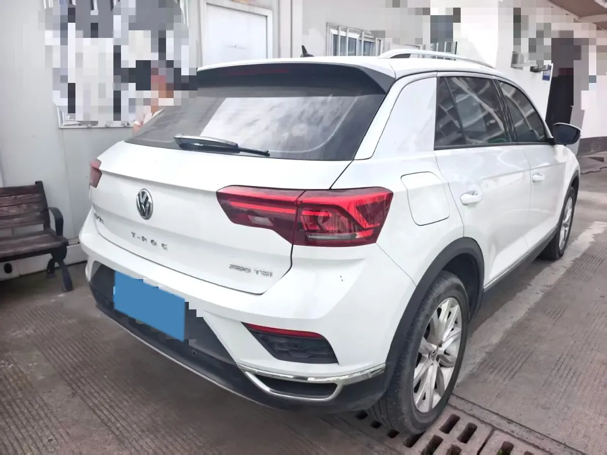 2020 Volkswagen T-Roc 1.4T 131HP L4 7DCT,autocango,china used car exporter,china ev exporter,chinese used car exporter,chinese used ev exporter
