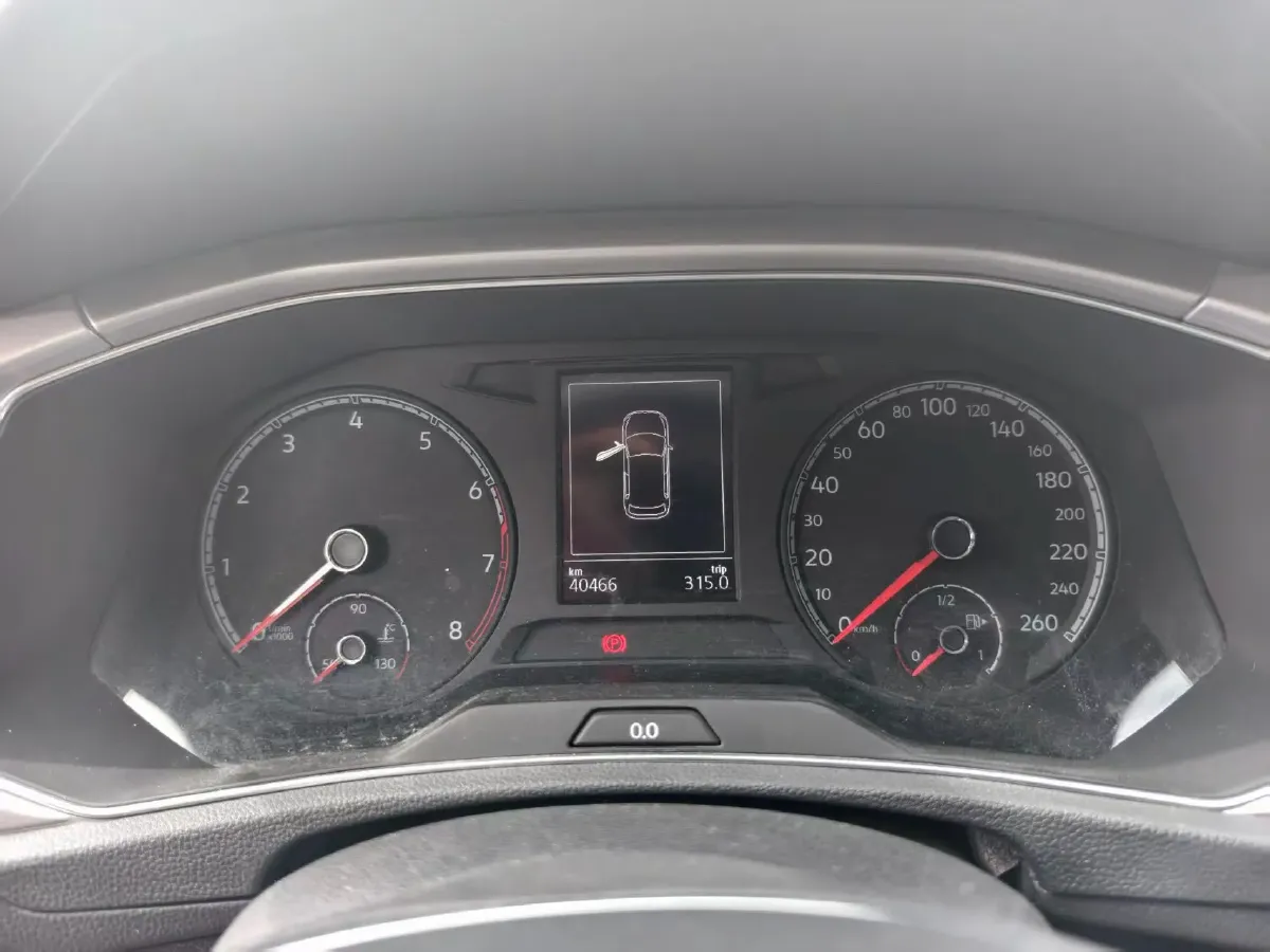 2020 Volkswagen T-Roc 1.4T 131HP L4 7DCT,autocango,china used car exporter,china ev exporter,chinese used car exporter,chinese used ev exporter