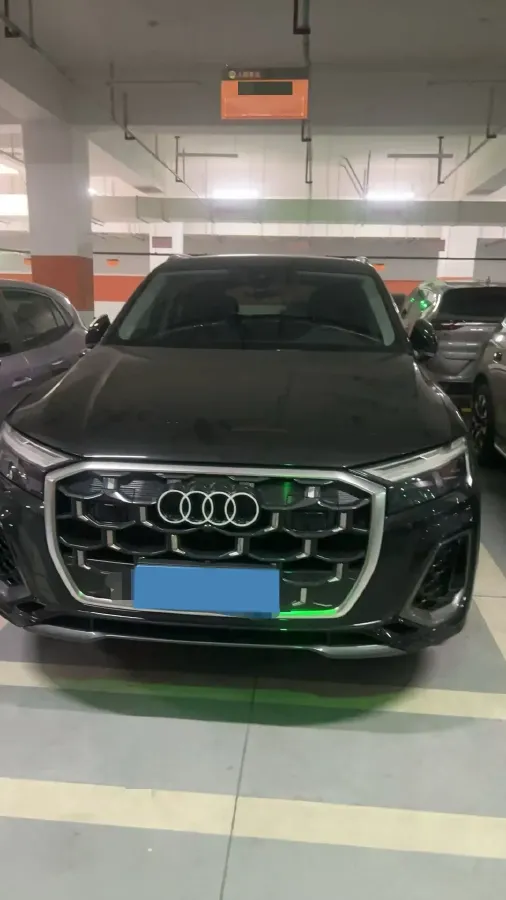 2025 Audi Q7 3.0T 340HP V6 8AT,autocango,china used car exporter,china ev exporter,chinese used car exporter,chinese used ev exporter