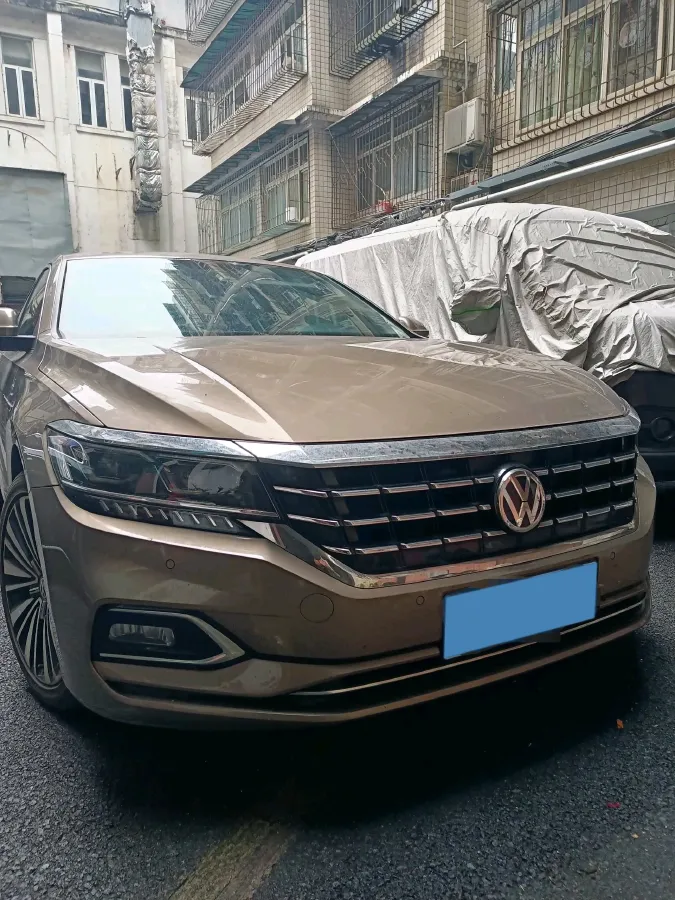 2019 Volvo V40 1.5T 152HP L4 6AT,autocango,china used car exporter,china ev exporter,chinese used car exporter,chinese used ev exporter