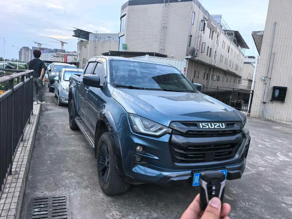 2021 Isuzu D-MAX 1.9T 163HP L4 6AT,autocango,china used car exporter,china ev exporter,chinese used car exporter,chinese used ev exporter
