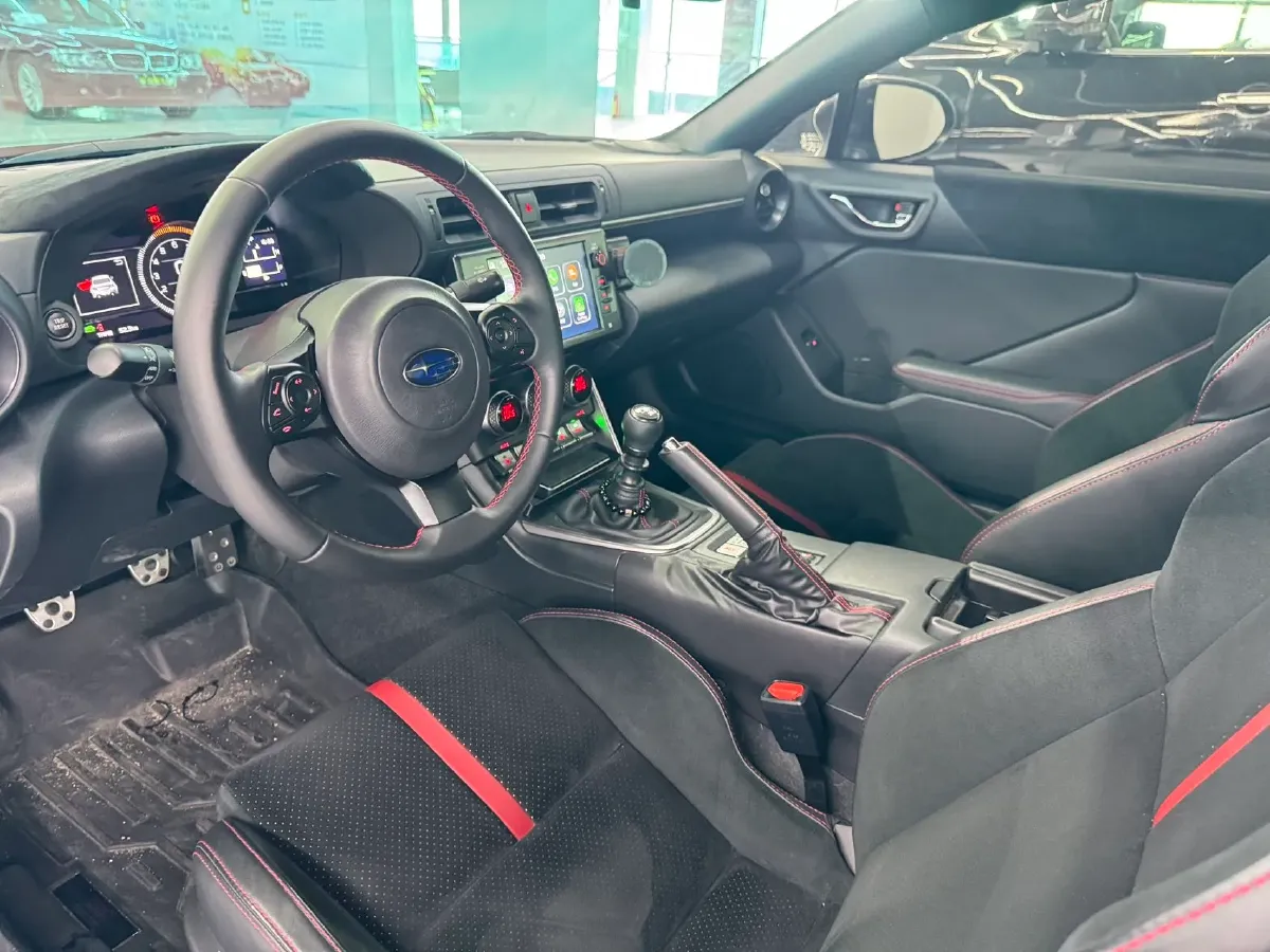 2022 Subaru BRZ 2.4L 234HP H4 6MT,autocango,china used car exporter,china ev exporter,chinese used car exporter,chinese used ev exporter