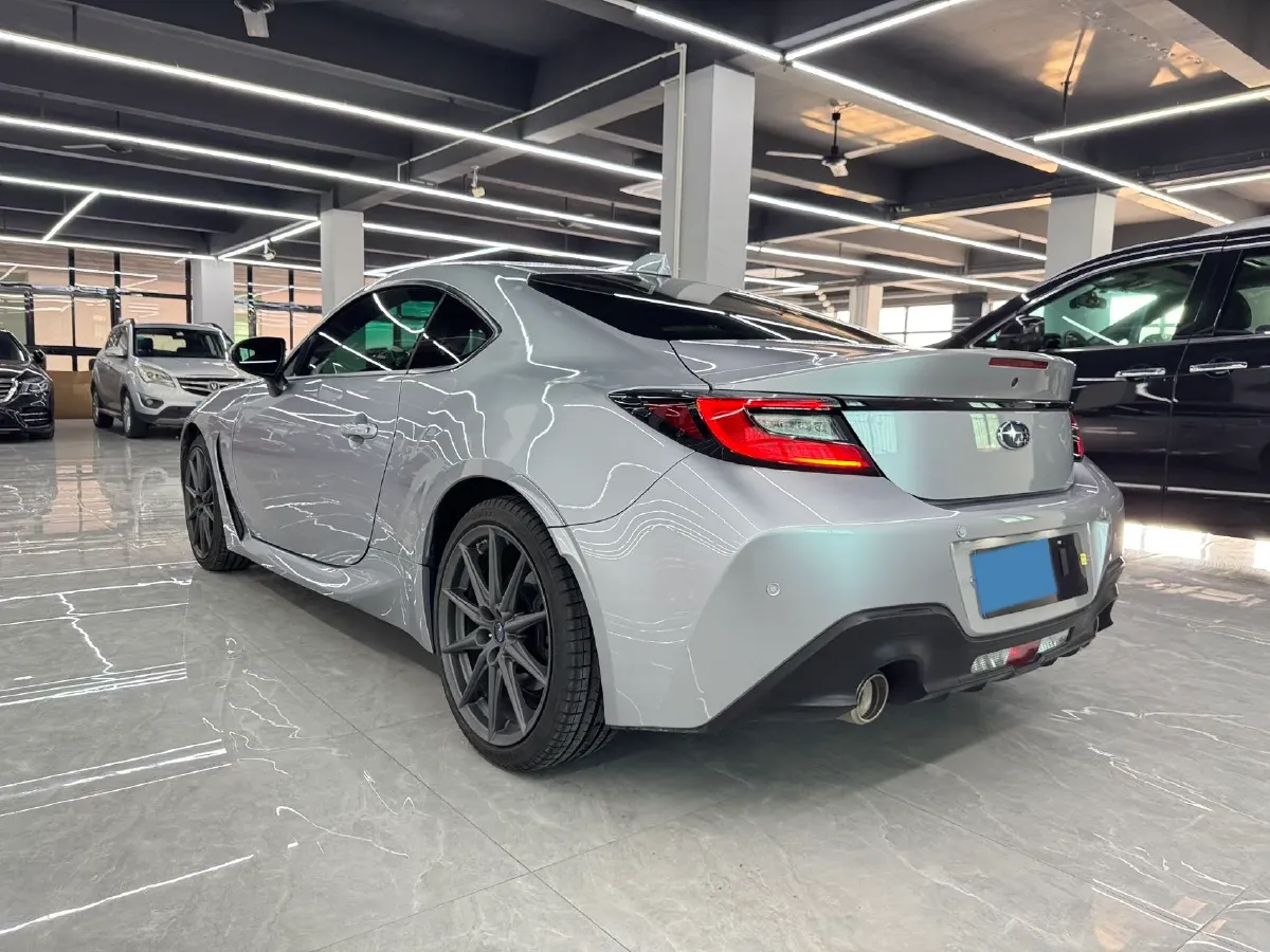 2022 Subaru BRZ 2.4L 234HP H4 6MT,autocango,china used car exporter,china ev exporter,chinese used car exporter,chinese used ev exporter