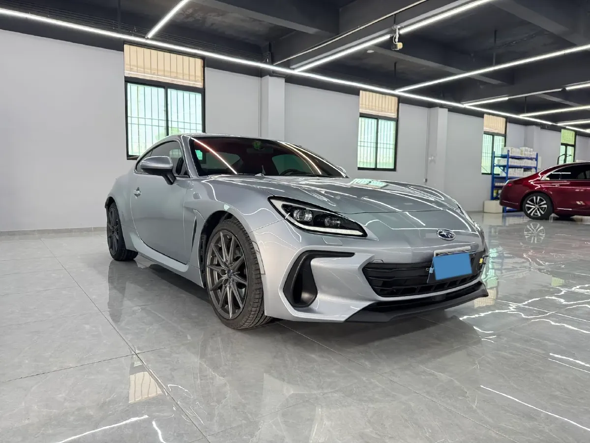 2022 Subaru BRZ 2.4L 234HP H4 6MT,autocango,china used car exporter,china ev exporter,chinese used car exporter,chinese used ev exporter