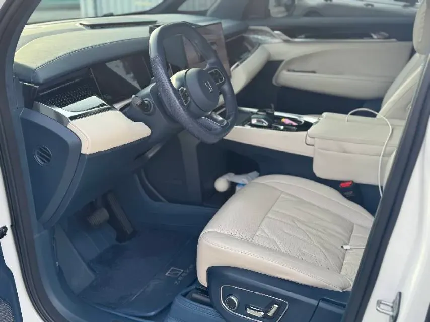 2024 Zeekr 009 BEV 108KWH,autocango,china used car exporter,china ev exporter,chinese used car exporter,chinese used ev exporter