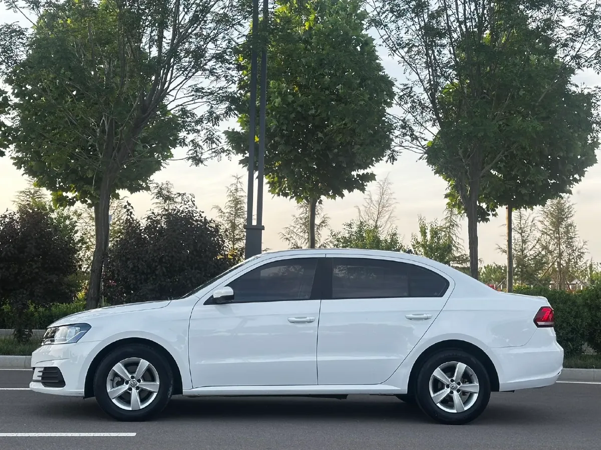 2022 BeiJing Auto X7 1.5T 188HP L4 7DCT,autocango,china used car exporter,china ev exporter,chinese used car exporter,chinese used ev exporter