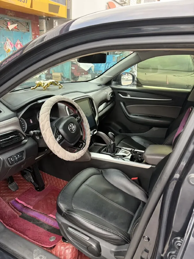 2018 Brilliance Auto V6 1.5T 150HP L4 6MT,autocango,china used car exporter,china ev exporter,chinese used car exporter,chinese used ev exporter