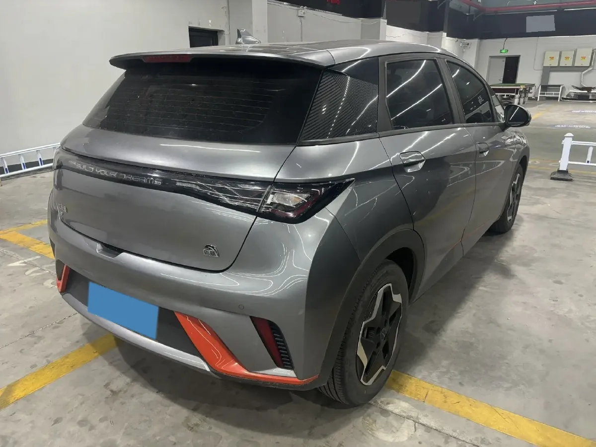 2021 Ford Escort 1.5L 122HP L3 6AT,autocango,china used car exporter,china ev exporter,chinese used car exporter,chinese used ev exporter