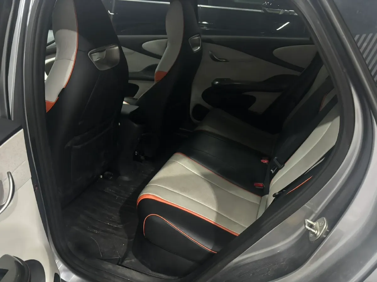 2021 Ford Escort 1.5L 122HP L3 6AT,autocango,china used car exporter,china ev exporter,chinese used car exporter,chinese used ev exporter