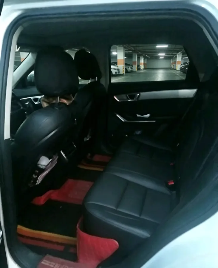 2020 Bestune T99 2.0T 224HP L4 6AT,autocango,china used car exporter,china ev exporter,chinese used car exporter,chinese used ev exporter