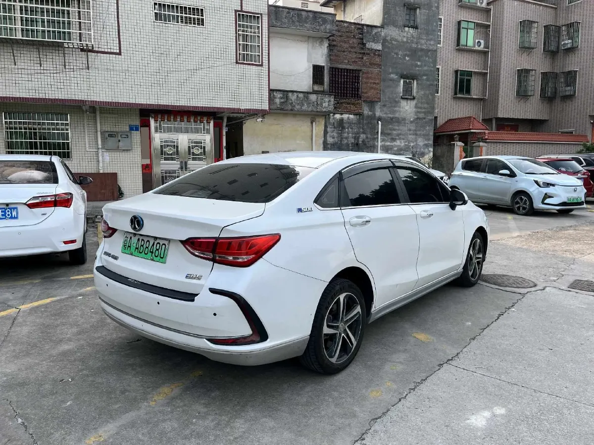 2018 BeiJing Auto EU5 BEV 60.23KWH,autocango,china used car exporter,china ev exporter,chinese used car exporter,chinese used ev exporter