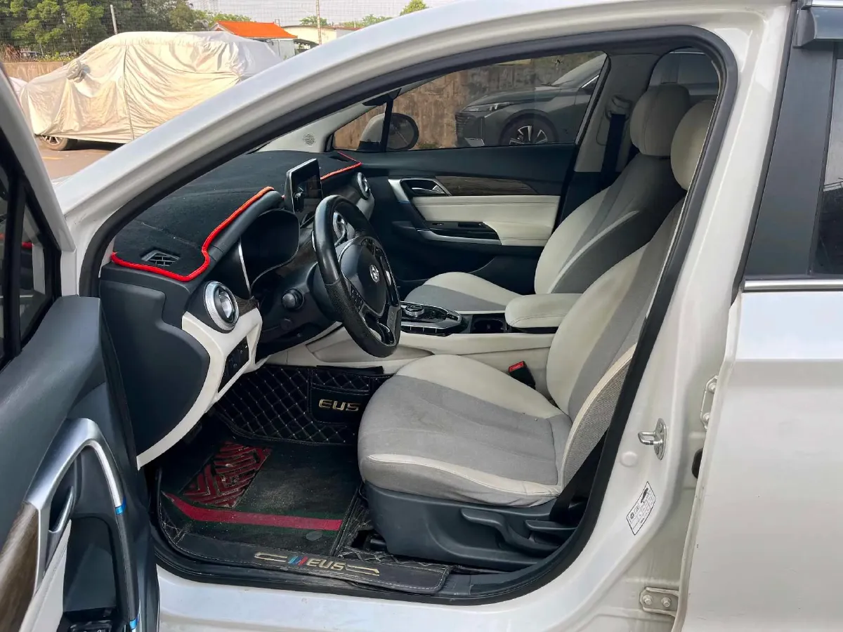 2018 BeiJing Auto EU5 BEV 60.23KWH,autocango,china used car exporter,china ev exporter,chinese used car exporter,chinese used ev exporter