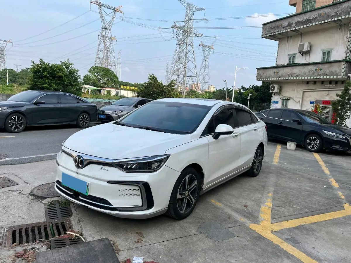 2018 BeiJing Auto EU5 BEV 60.23KWH,autocango,china used car exporter,china ev exporter,chinese used car exporter,chinese used ev exporter