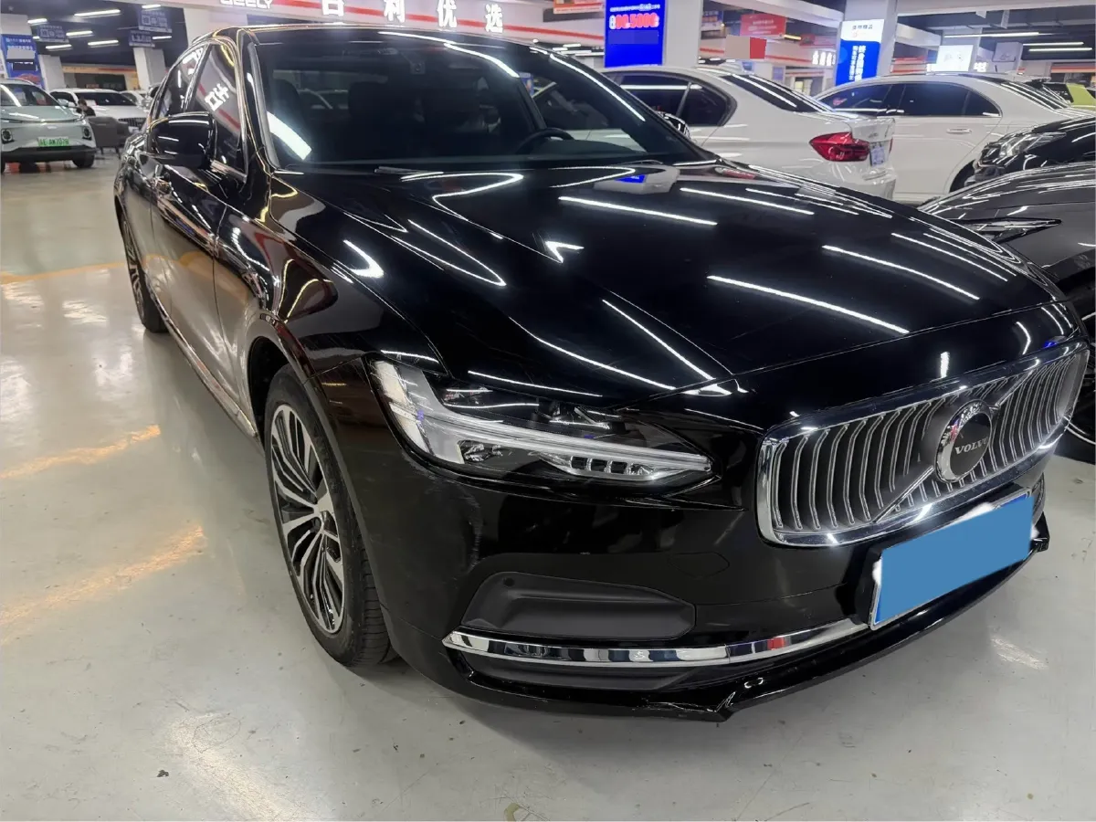 2024 Volvo S90 2.0T 250HP L4 8AT,autocango,china used car exporter,china ev exporter,chinese used car exporter,chinese used ev exporter