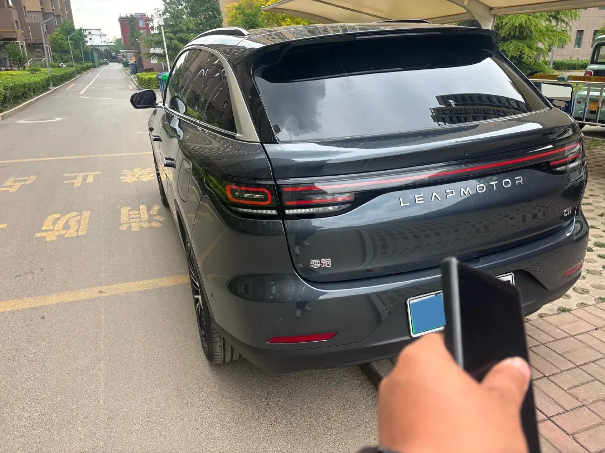 2026 Leapmotor C11 REEV 95HP REEV,autocango,china used car exporter,china ev exporter,chinese used car exporter,chinese used ev exporter