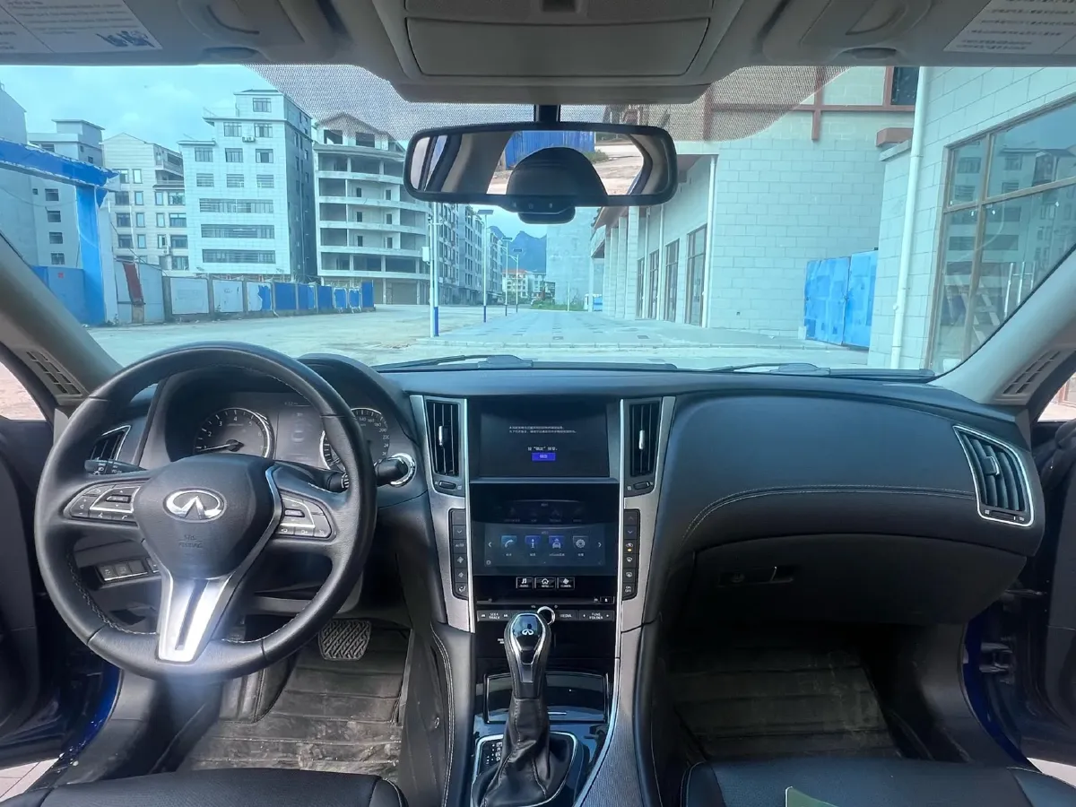 2018 Jeep Grand Commander 2.0T 265HP L4 9AT,autocango,china used car exporter,china ev exporter,chinese used car exporter,chinese used ev exporter