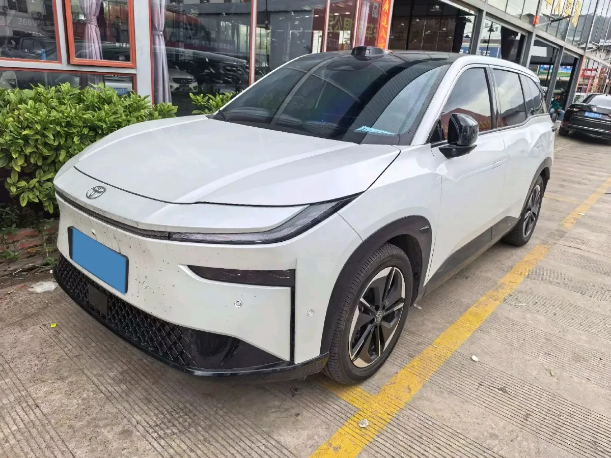 2025 Toyota BZ3X BEV 58.37KWH,autocango,china used car exporter,china ev exporter,chinese used car exporter,chinese used ev exporter