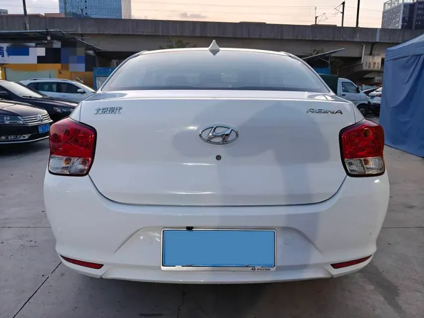 2020 Hyundai Reina 1.4L 95HP L4 5MT,autocango,china used car exporter,china ev exporter,chinese used car exporter,chinese used ev exporter