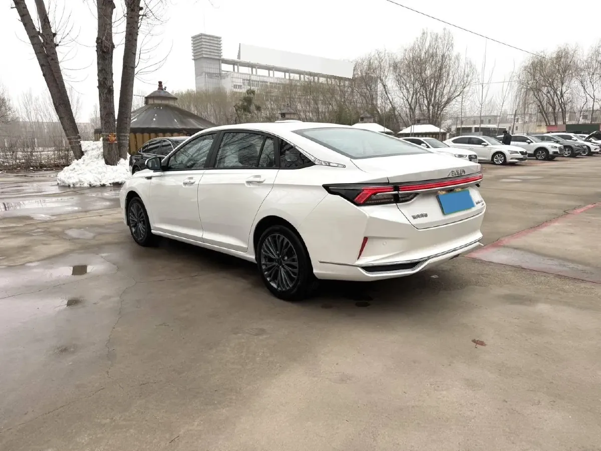 2023 DongFeng Aeolus YiXuan MAX 1.5T 190HP L4 7DCT,autocango,china used car exporter,china ev exporter,chinese used car exporter,chinese used ev exporter