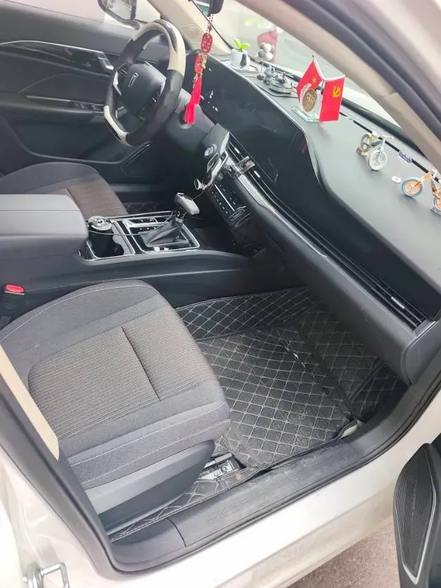 2022 Bestune B70 1.5T 169HP L4 7DCT,autocango,china used car exporter,china ev exporter,chinese used car exporter,chinese used ev exporter