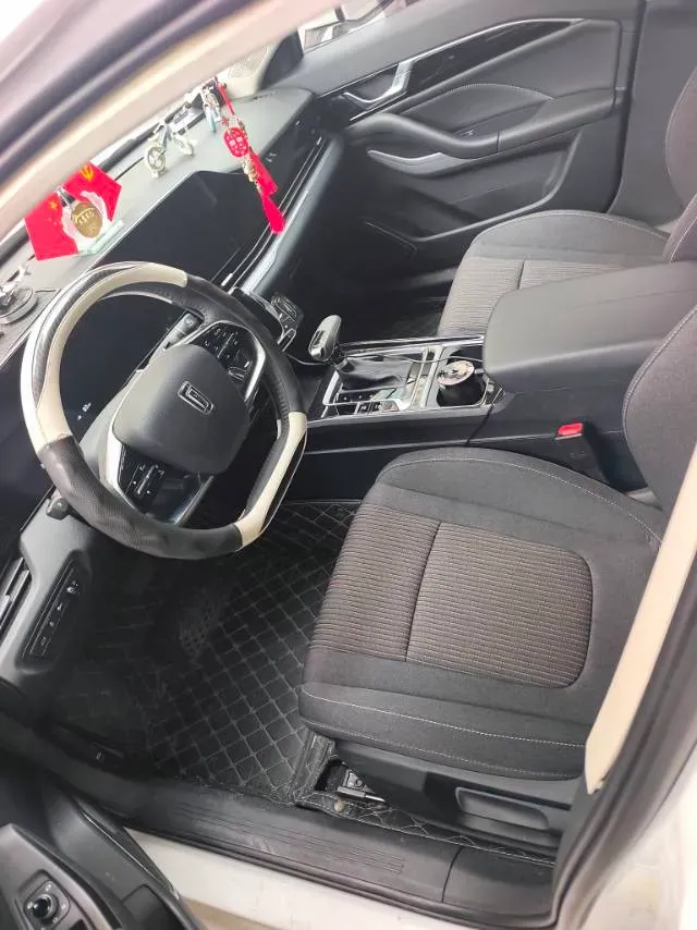 2022 Bestune B70 1.5T 169HP L4 7DCT,autocango,china used car exporter,china ev exporter,chinese used car exporter,chinese used ev exporter