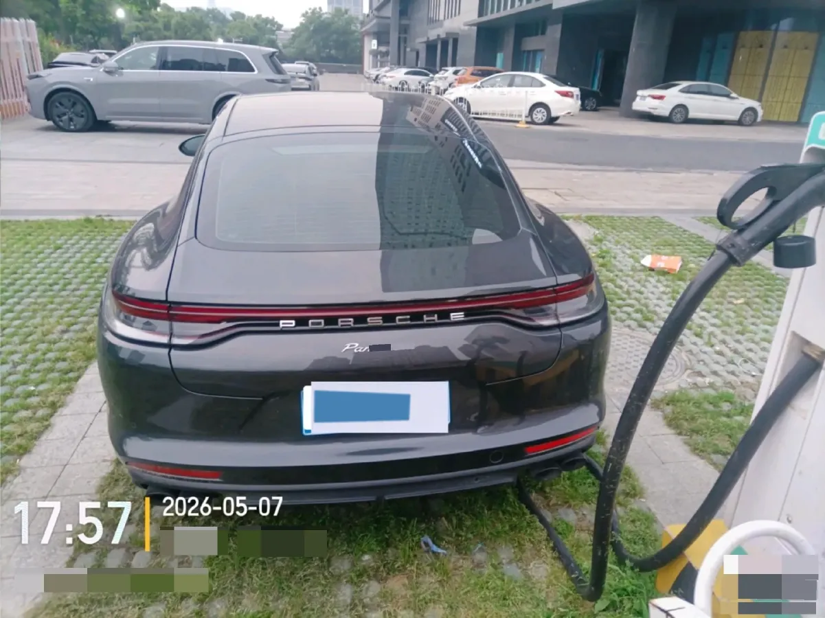 2021 Porsche Panamera 2.9T 330HP V6 8DCT,autocango,china used car exporter,china ev exporter,chinese used car exporter,chinese used ev exporter