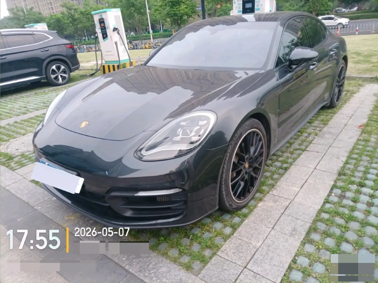 2021 Porsche Panamera 2.9T 330HP V6 8DCT,autocango,china used car exporter,china ev exporter,chinese used car exporter,chinese used ev exporter