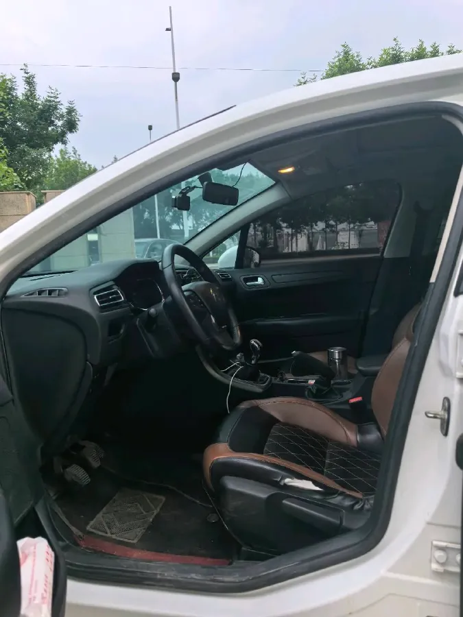 2016 Haval H2 1.5T 150HP L4 6AT,autocango,china used car exporter,china ev exporter,chinese used car exporter,chinese used ev exporter
