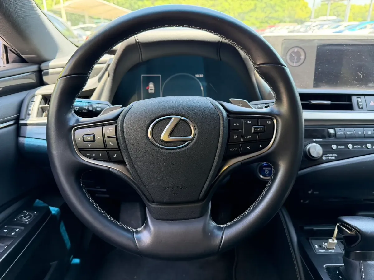 2021 Lexus ES 2.5L 178HP L4 E-CVT Hybrid,autocango,china used car exporter,china ev exporter,chinese used car exporter,chinese used ev exporter