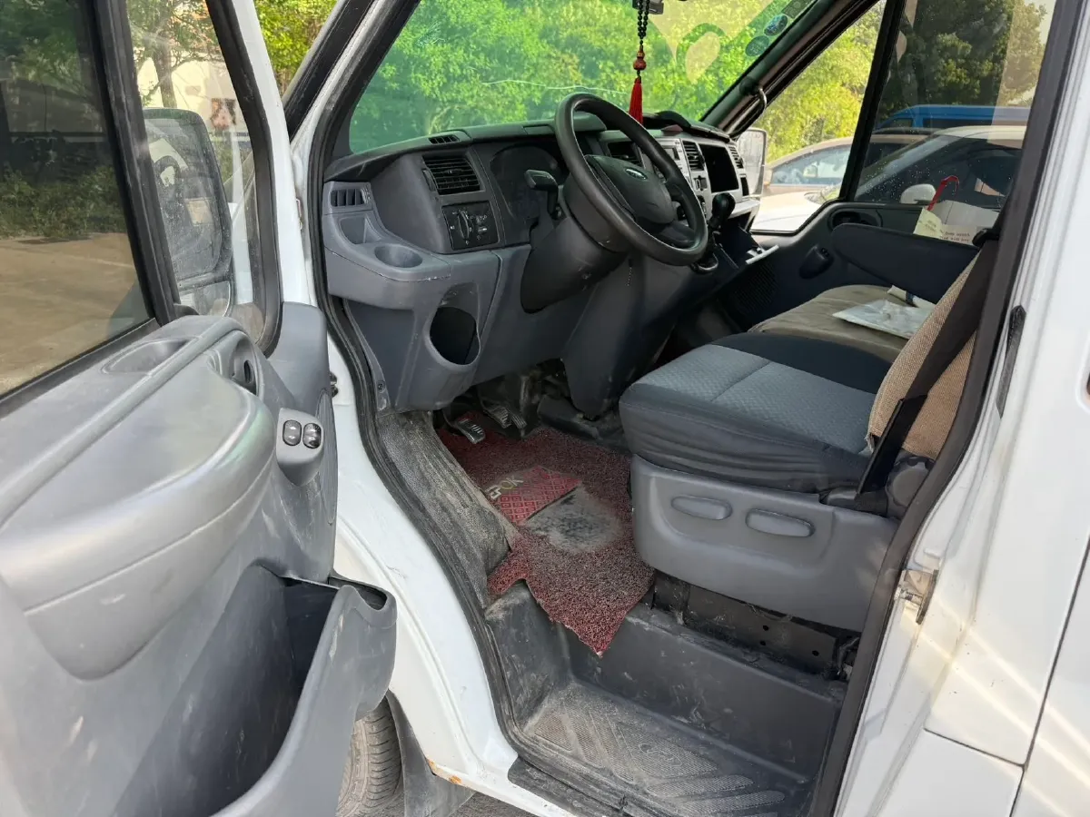2019 Ford New Era Transit 2.2T 140HP L4 6MT,autocango,china used car exporter,china ev exporter,chinese used car exporter,chinese used ev exporter