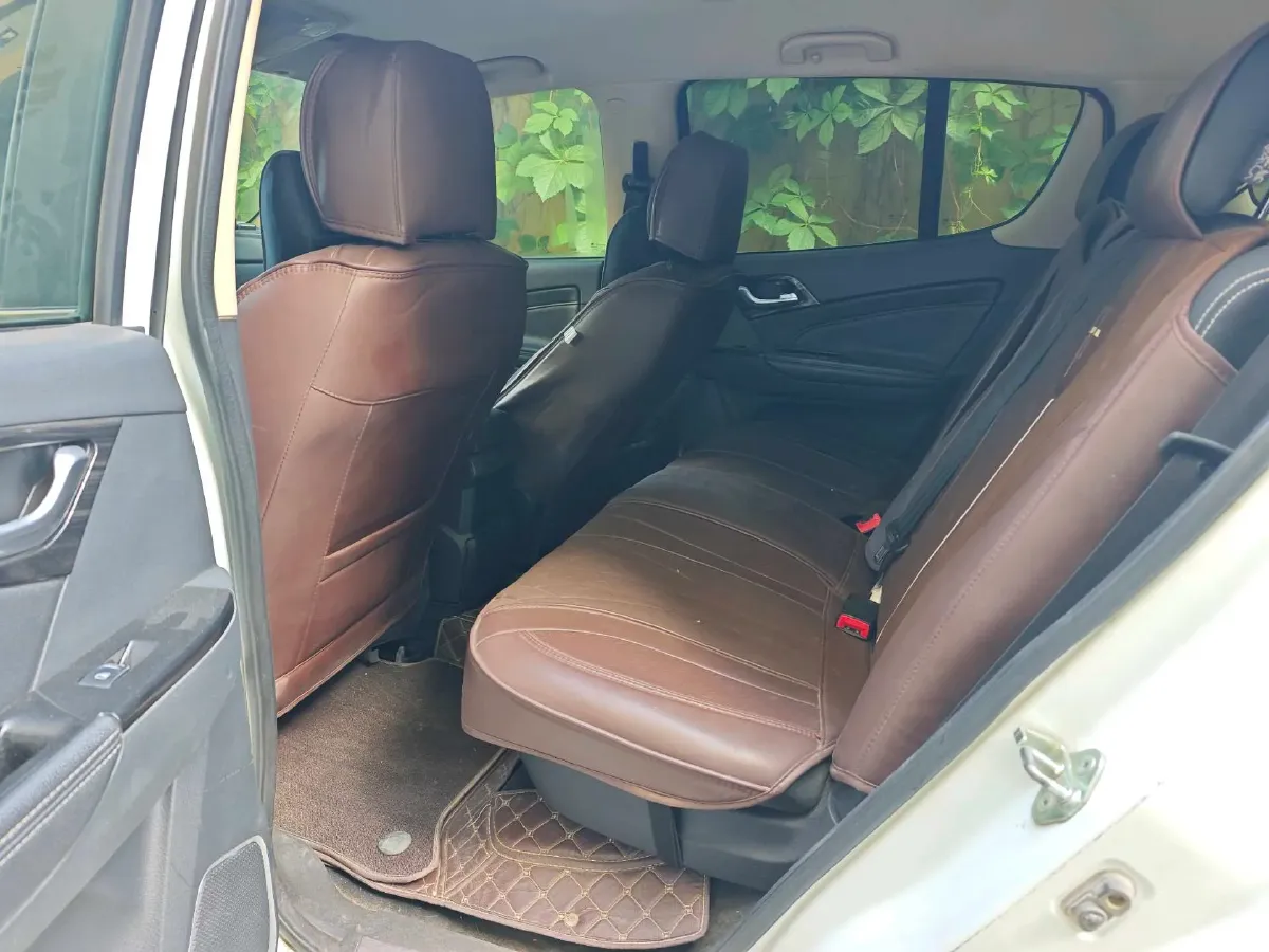 2020 Isuzu Mu-X 1.9T 166HP L4 6AT,autocango,china used car exporter,china ev exporter,chinese used car exporter,chinese used ev exporter