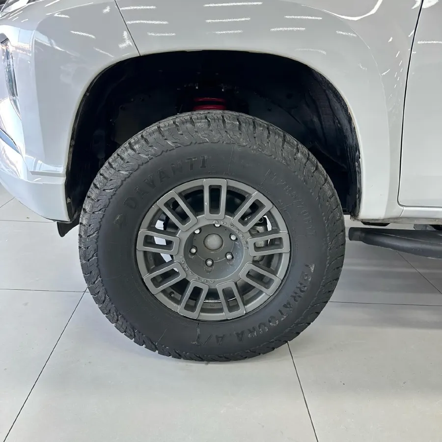 2023 Mitsubishi L200 2.3T 150HP L4 6AT,autocango,china used car exporter,china ev exporter,chinese used car exporter,chinese used ev exporter
