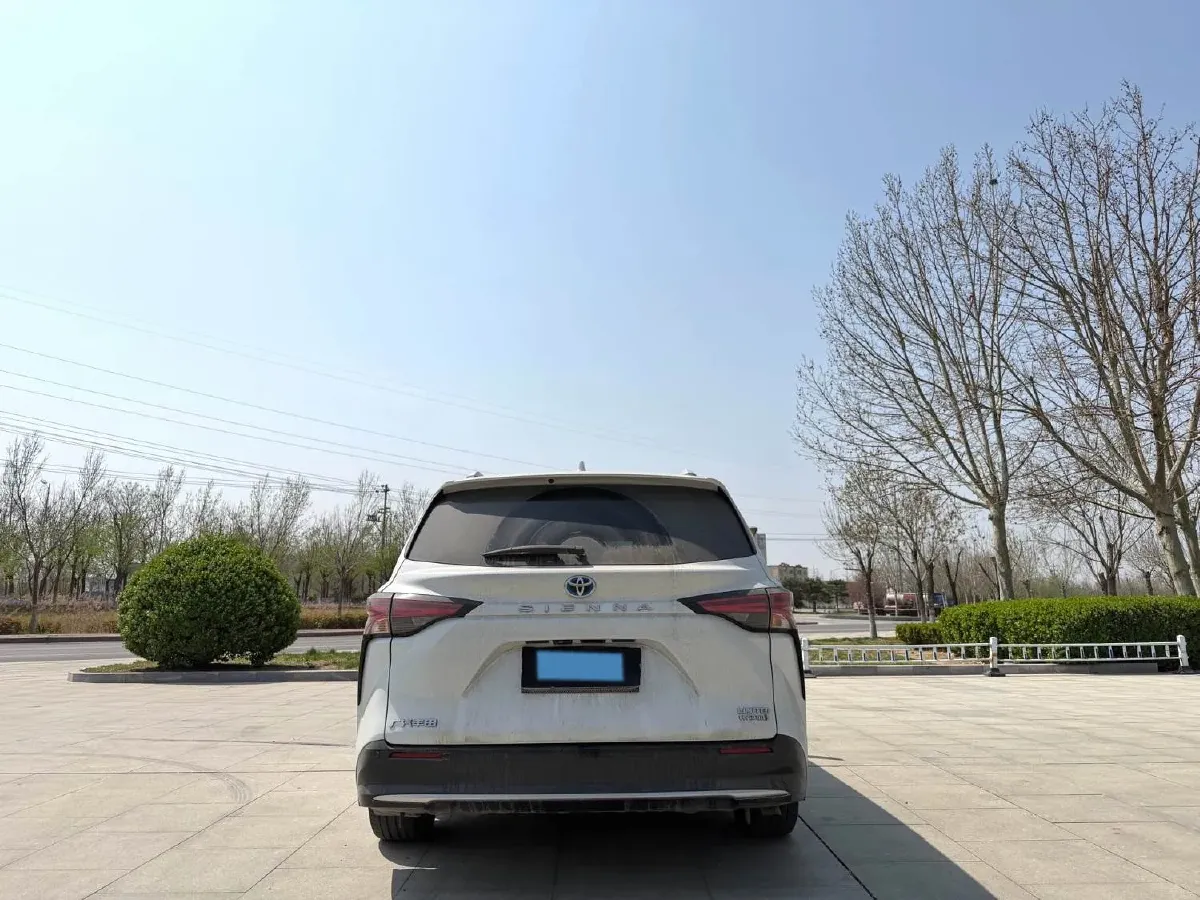2021 Toyota Sienna 2.5L 192HP L4 E-CVT Hybrid,autocango,china used car exporter,china ev exporter,chinese used car exporter,chinese used ev exporter