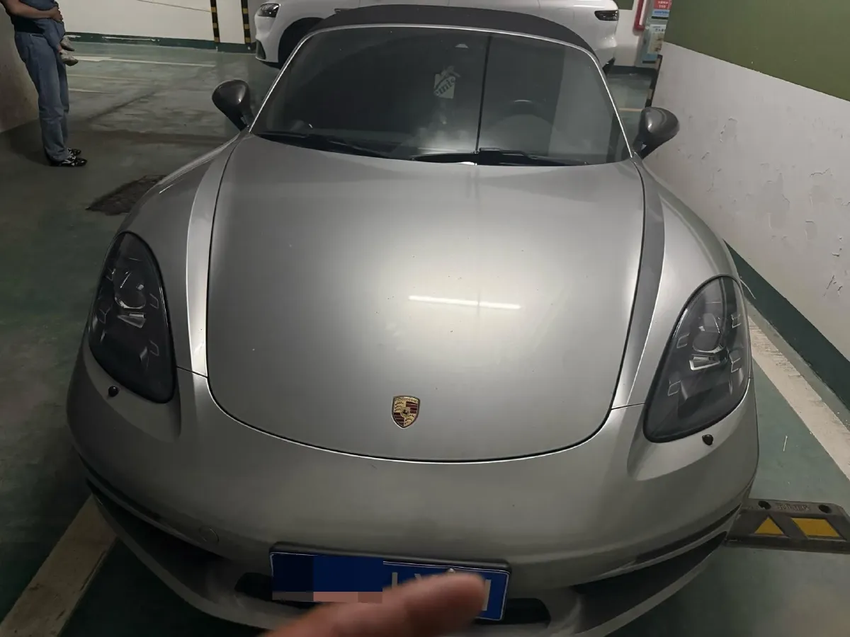 2019 Porsche 718 2.0T 300HP H4 7DCT,autocango,china used car exporter,china ev exporter,chinese used car exporter,chinese used ev exporter