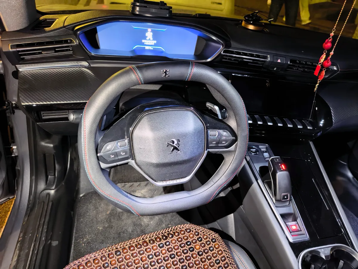 2022 Peugeot 508 1.6T 170HP L4 6AT,autocango,china used car exporter,china ev exporter,chinese used car exporter,chinese used ev exporter