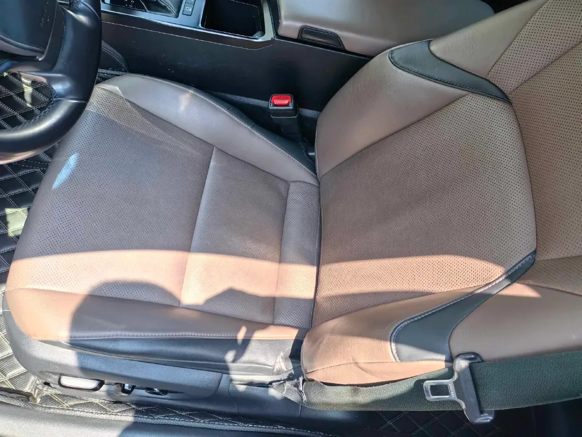2021 Lexus ES 2.5L 178HP L4 E-CVT Hybrid,autocango,china used car exporter,china ev exporter,chinese used car exporter,chinese used ev exporter