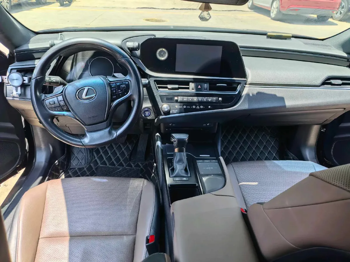 2021 Lexus ES 2.5L 178HP L4 E-CVT Hybrid,autocango,china used car exporter,china ev exporter,chinese used car exporter,chinese used ev exporter